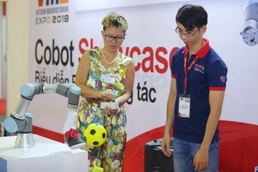 Robot hợp tác và tương lai của ngành tự động hóa Việt Nam